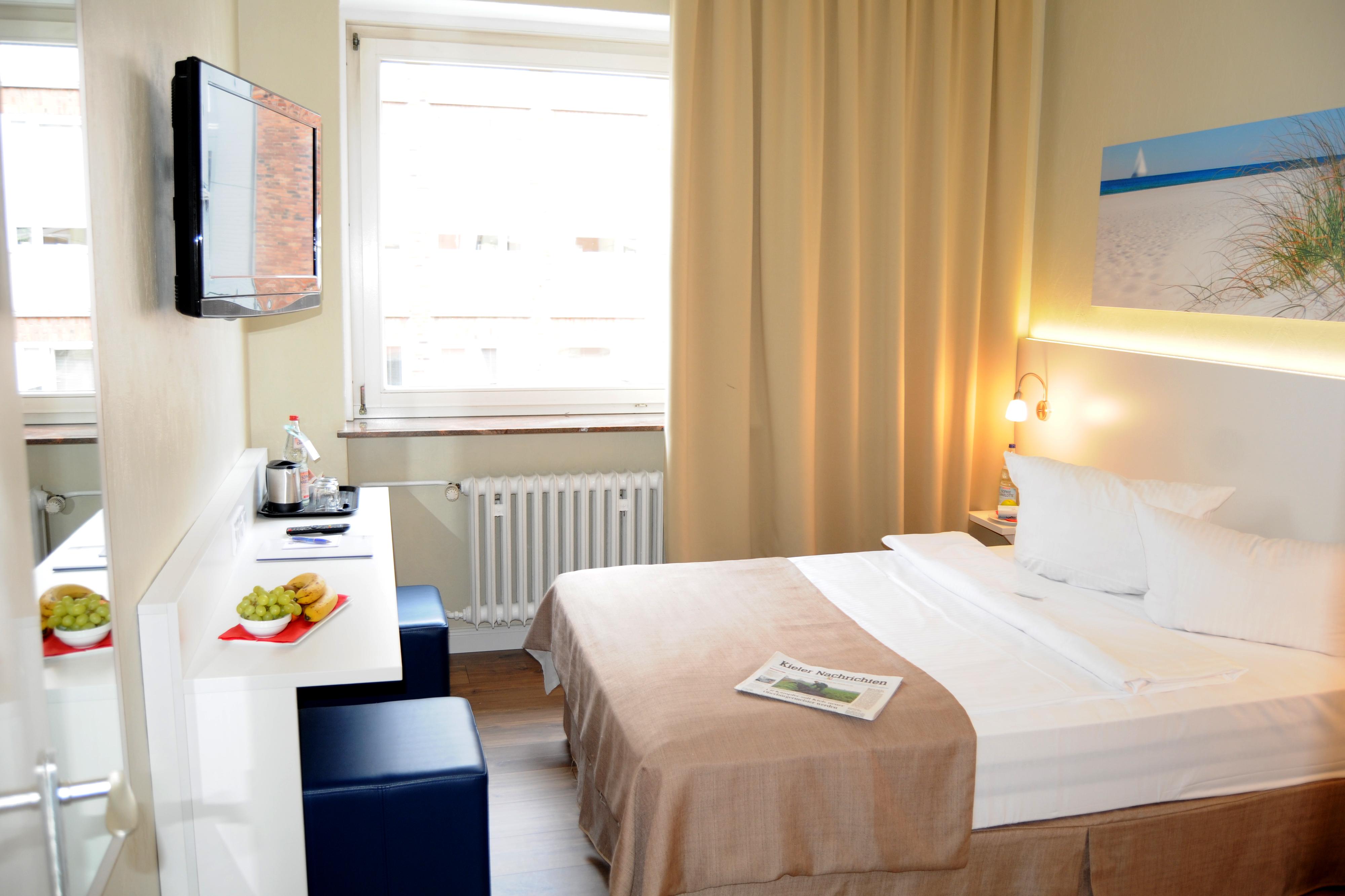 Hotel Am Kieler Schloss By Premiere Classe Kiel