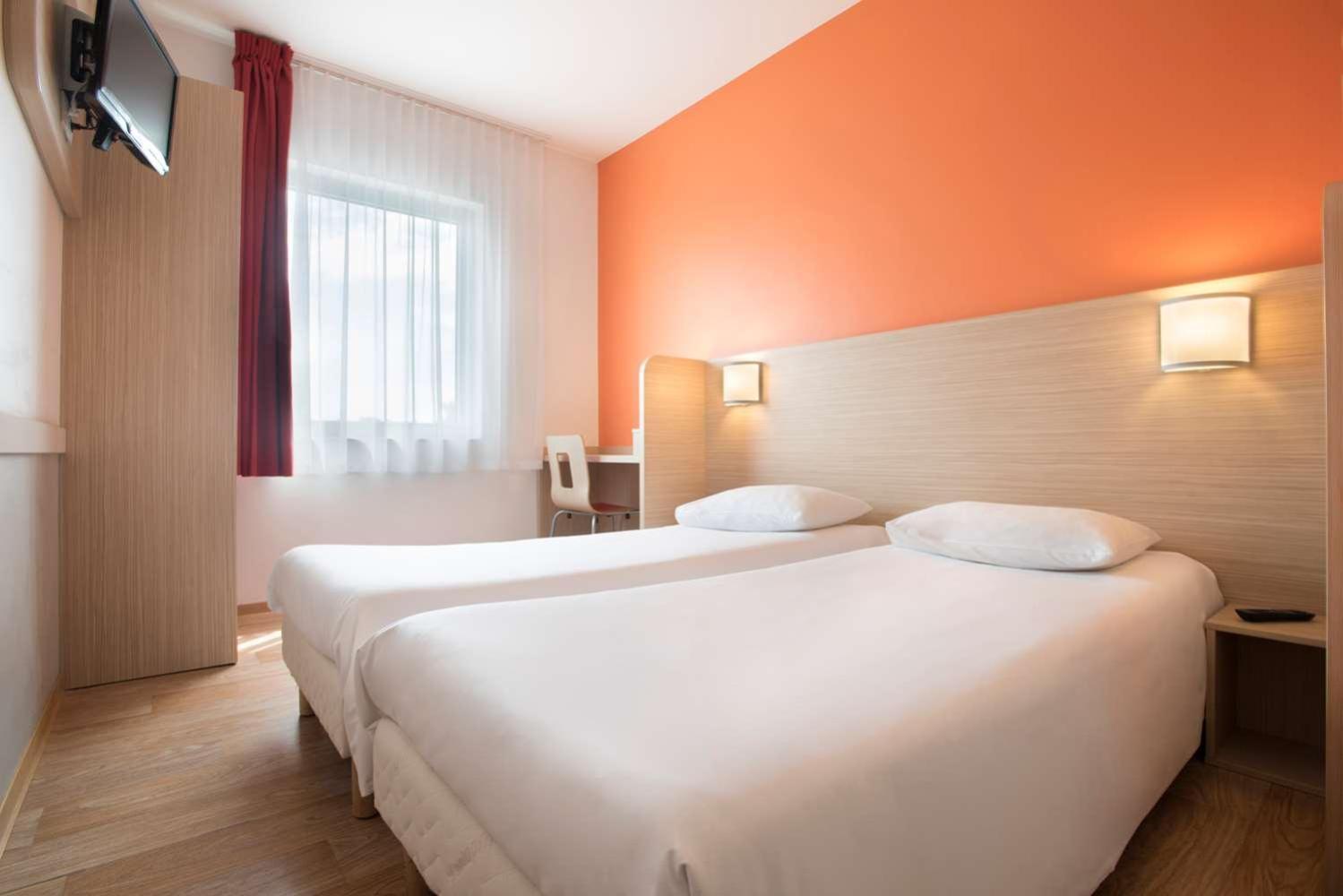 Hotel Am Kieler Schloss By Premiere Classe Kiel